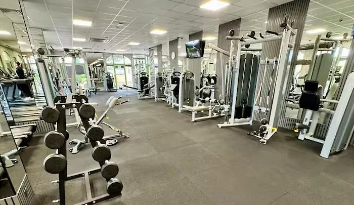 Flores Gardan Art アパート *