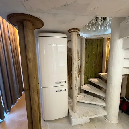 Apartment Flores Gardan Art Chernomorets