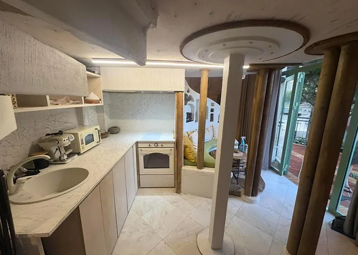 Flores Gardan Art Apartament